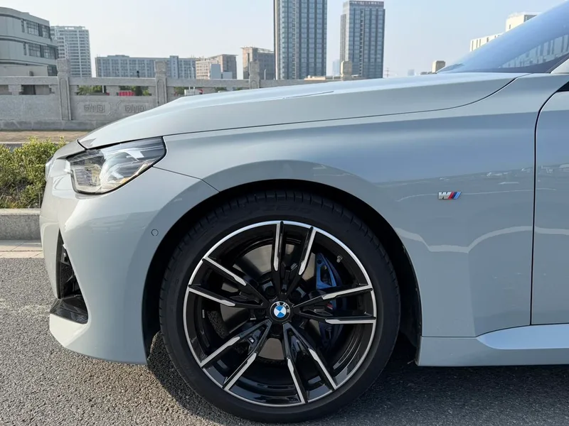 BMW 2 Series 2024 M240i Coupé extérieur photo 6 BMW 2 Series 2024 M240i Coupé extérieur photo 6