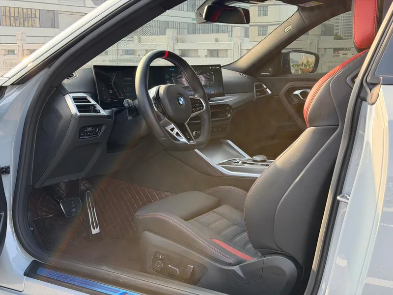 BMW 2 Series 2024 M240i Coupé extérieur photo 9 BMW 2 Series 2024 M240i Coupé extérieur photo 9