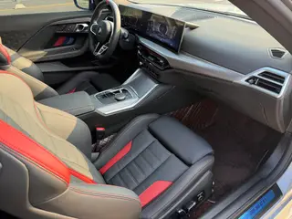 BMW 2 Series 2024 M240i Coupé intérieur photo 15 BMW 2 Series 2024 M240i Coupé intérieur photo 15