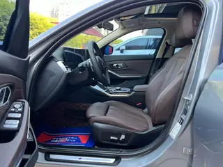 BMW 3 Series 2023 325Li M Sports suit exterior photo 3 BMW 3 Series 2023 325Li M Sports suit exterior photo 3