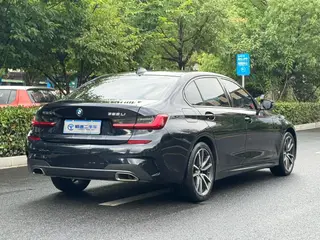 BMW 3 Series 2022 Restyling 325Li M Sports Night Suit exterior photo 4 BMW 3 Series 2022 Restyling 325Li M Sports Night Suit exterior photo 4