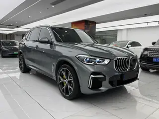 BMW X5 2022 Reforma xDrive 30Li Tipo de lujo M Conjunto deportivo exterior foto 3 BMW X5 2022 Reforma xDrive 30Li Tipo de lujo M Conjunto deportivo exterior foto 3