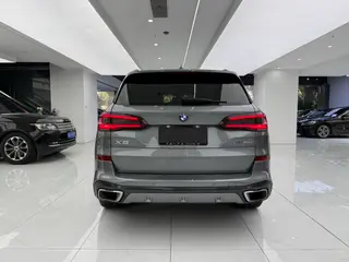 BMW X5 2022 Reforma xDrive 30Li Tipo de lujo M Conjunto deportivo interior foto 11 BMW X5 2022 Reforma xDrive 30Li Tipo de lujo M Conjunto deportivo interior foto 11