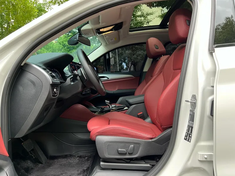 BMW X4 2022 xDrive 25i M Conjunto deportivo exterior foto 10 BMW X4 2022 xDrive 25i M Conjunto deportivo exterior foto 10