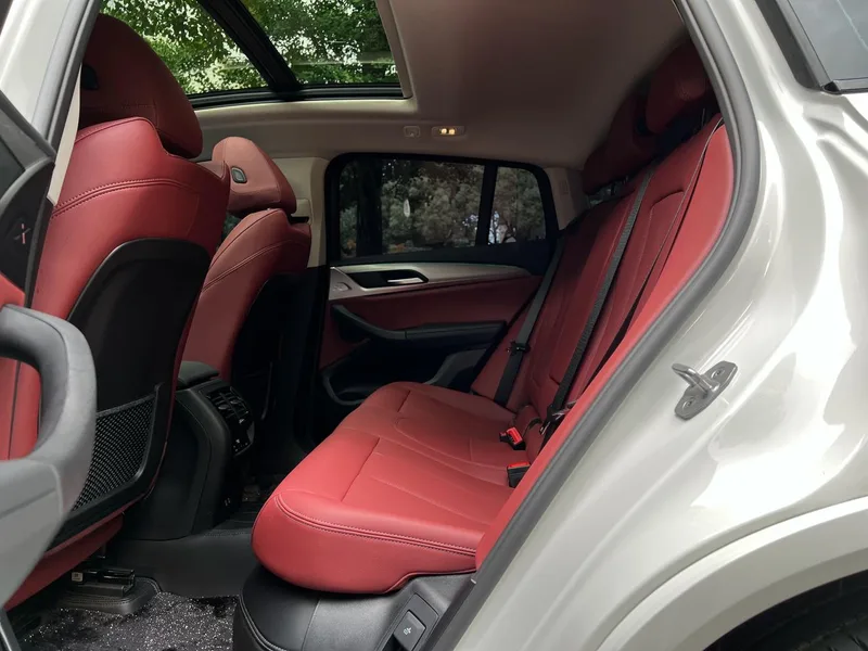 BMW X4 2022 xDrive 25i M Conjunto deportivo interior foto 12 BMW X4 2022 xDrive 25i M Conjunto deportivo interior foto 12