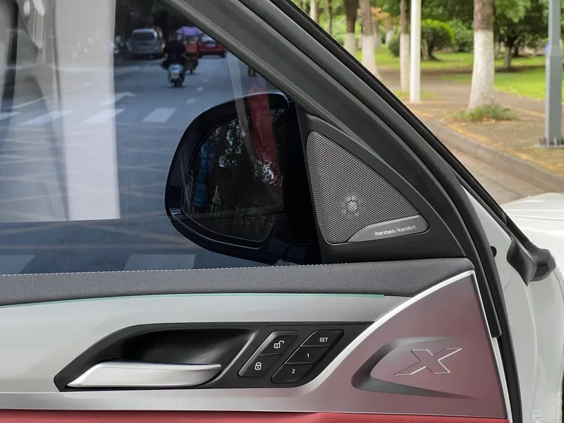 BMW X4 2022 xDrive 25i M Conjunto deportivo interior foto 15 BMW X4 2022 xDrive 25i M Conjunto deportivo interior foto 15