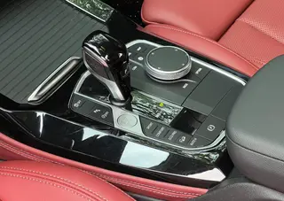 BMW X4 2022 xDrive 25i M Conjunto deportivo interior foto 20 BMW X4 2022 xDrive 25i M Conjunto deportivo interior foto 20