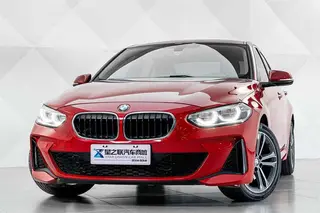 BMW 1 Series 2021 Mise à jour 120i M Version sportive extérieur photo 3 BMW 1 Series 2021 Mise à jour 120i M Version sportive extérieur photo 3