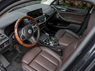 BMW X3 2022 xDrive25i M Спортивный костюм экстерьер фото 6 BMW X3 2022 xDrive25i M Спортивный костюм экстерьер фото 6