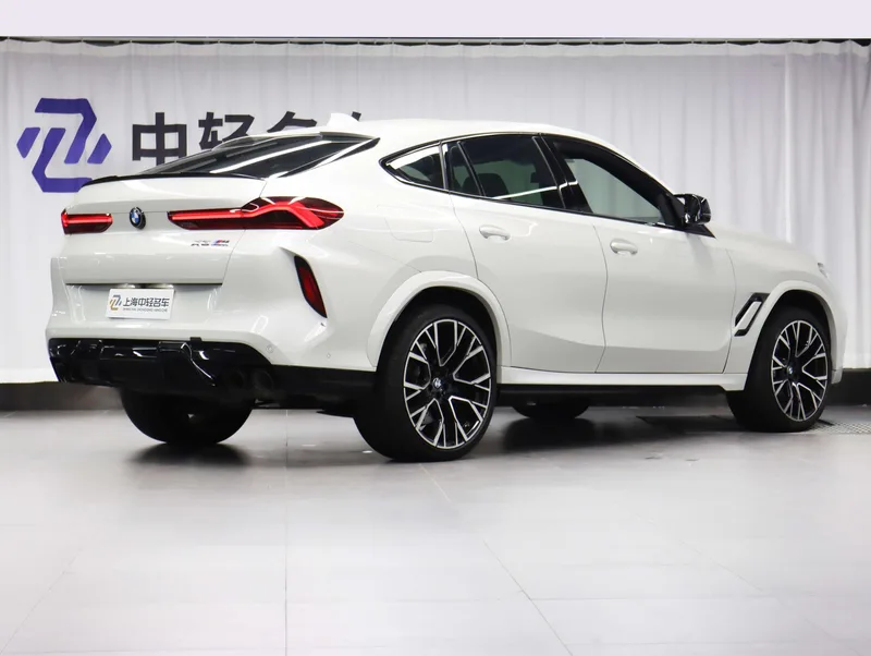 BMW X6 M 2021 X6 M exterior foto 3 BMW X6 M 2021 X6 M exterior foto 3