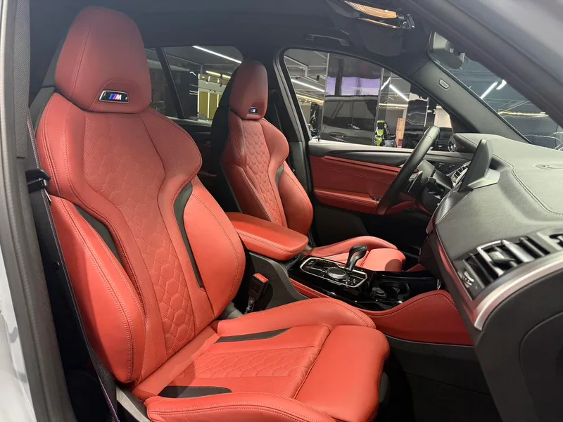 BMW X3 M 2022 X3 M Thunder Edition interior photo 9