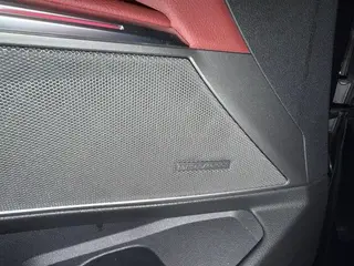 BMW 3 Series 2023 325i M Sports Night Suit interior photo 9 BMW 3 Series 2023 325i M Sports Night Suit interior photo 9