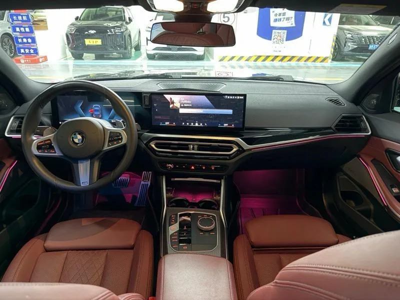 BMW 3 Series 2023 325i M Sports Night Suit interior photo 10 BMW 3 Series 2023 325i M Sports Night Suit interior photo 10