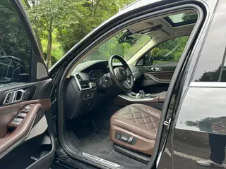 BMW X5 2022 xDrive 30Li M Sports suit exterior photo 8 BMW X5 2022 xDrive 30Li M Sports suit exterior photo 8