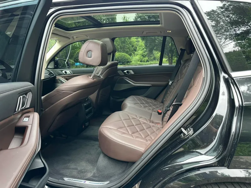 BMW X5 2022 xDrive 30Li M Sports suit interior photo 10 BMW X5 2022 xDrive 30Li M Sports suit interior photo 10
