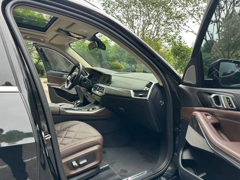 BMW X5 2022 xDrive 30Li M Sports suit interior photo 11 BMW X5 2022 xDrive 30Li M Sports suit interior photo 11