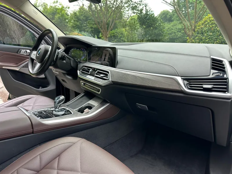 BMW X5 2022 xDrive 30Li M Sports suit interior photo 12 BMW X5 2022 xDrive 30Li M Sports suit interior photo 12