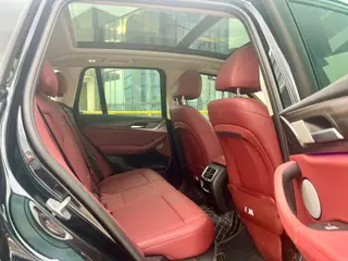 BMW X3 2023 xDrive30i Líder M Traje de noche Yao interior foto 15 BMW X3 2023 xDrive30i Líder M Traje de noche Yao interior foto 15