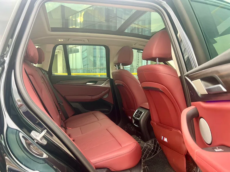 BMW X3 2023 xDrive30i Líder M Traje de noche Yao interior foto 15 BMW X3 2023 xDrive30i Líder M Traje de noche Yao interior foto 15