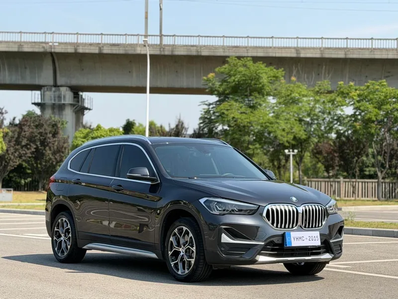 BMW X1 2022 sDrive25Li Leading Type exterior photo 3 BMW X1 2022 sDrive25Li Leading Type exterior photo 3