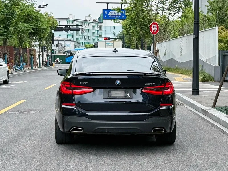BMW 6 Series GT 2021 Reforma 630i M Conjunto deportivo exterior foto 4