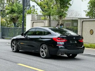 BMW 6 Series GT 2021 Reforma 630i M Conjunto deportivo exterior foto 5