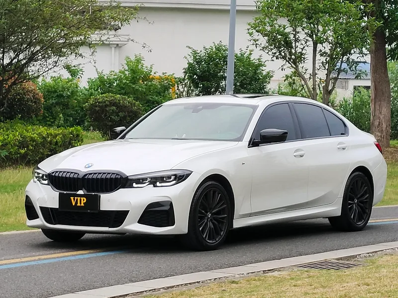 BMW 3 Series 2022 Restyling 325i M Sports Night Suit exterior photo 1 BMW 3 Series 2022 Restyling 325i M Sports Night Suit exterior photo 1