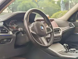 BMW 3 Series 2022 Restyling 325i M Sports Night Suit interior photo 10 BMW 3 Series 2022 Restyling 325i M Sports Night Suit interior photo 10