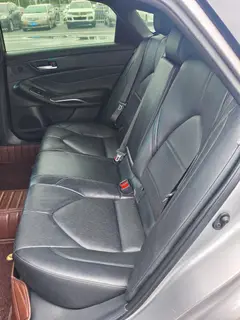 Toyota Avalon 2022 2.0L Luxury Edition interior photo 10 Toyota Avalon 2022 2.0L Luxury Edition interior photo 10