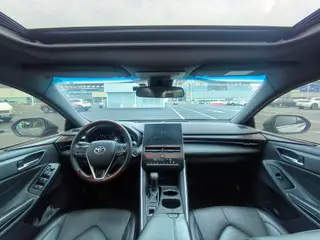 Toyota Avalon 2022 2.0L Luxury Edition interior photo 13 Toyota Avalon 2022 2.0L Luxury Edition interior photo 13
