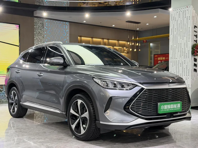 BYD Song PLUS DM 2023 DM-i Champion Edition 110KM Flagship exterior photo 3 BYD Song PLUS DM 2023 DM-i Champion Edition 110KM Flagship exterior photo 3
