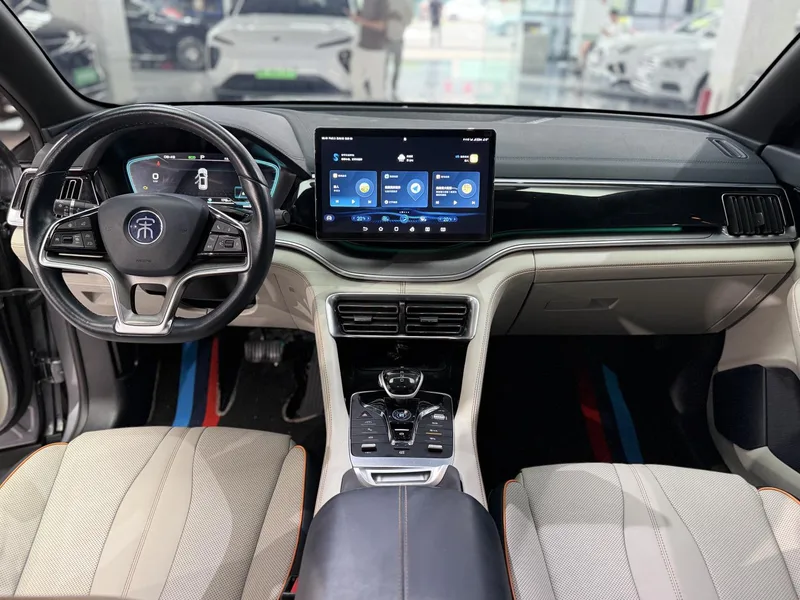 BYD Song PLUS DM 2023 DM-i Champion Edition 110KM Flagship exterior photo 8 BYD Song PLUS DM 2023 DM-i Champion Edition 110KM Flagship exterior photo 8