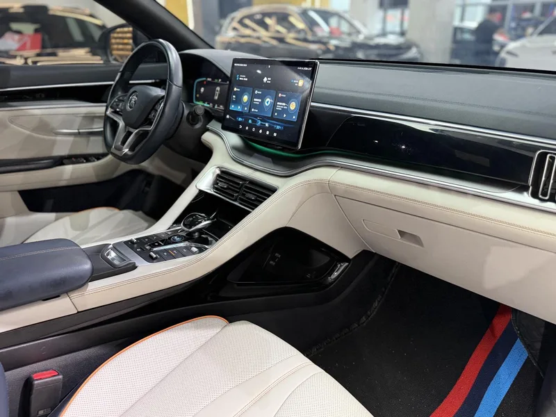 BYD Song PLUS DM 2023 DM-i Champion Edition 110KM Flagship interior photo 11 BYD Song PLUS DM 2023 DM-i Champion Edition 110KM Flagship interior photo 11