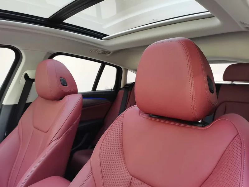 BMW X4 2022 xDrive 25i M Спортивный костюм экстерьер фото 6 BMW X4 2022 xDrive 25i M Спортивный костюм экстерьер фото 6