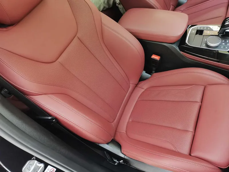 BMW X4 2022 xDrive 25i M Спортивный костюм экстерьер фото 7 BMW X4 2022 xDrive 25i M Спортивный костюм экстерьер фото 7