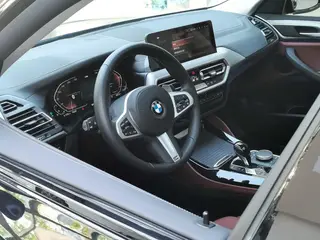 BMW X4 2022 xDrive 25i M Спортивный костюм экстерьер фото 8 BMW X4 2022 xDrive 25i M Спортивный костюм экстерьер фото 8
