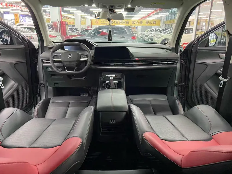 Changan CS55 PLUS 2023 Second generation 1.5T DCT Light Year Edition interior photo 8