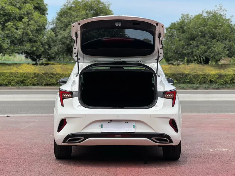 Changan Eado XT 2018 1.6L GDI Automatic trend type China V exterior photo 8 Changan Eado XT 2018 1.6L GDI Automatic trend type China V exterior photo 8