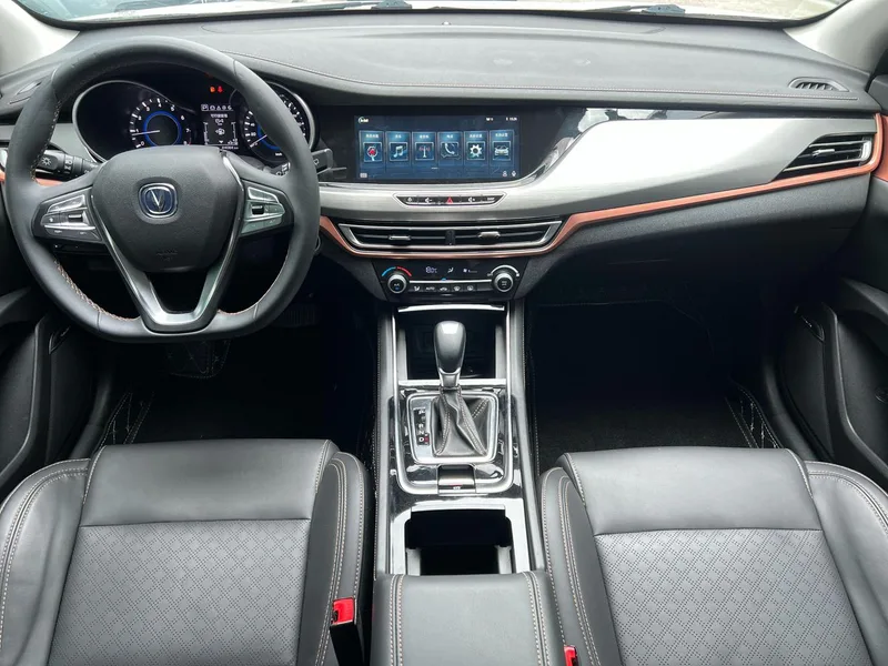 Changan Eado XT 2018 1.6L GDI Automatic trend type China V interior photo 12 Changan Eado XT 2018 1.6L GDI Automatic trend type China V interior photo 12