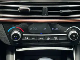 Changan Eado XT 2018 1.6L GDI Automatic trend type China V interior photo 14 Changan Eado XT 2018 1.6L GDI Automatic trend type China V interior photo 14