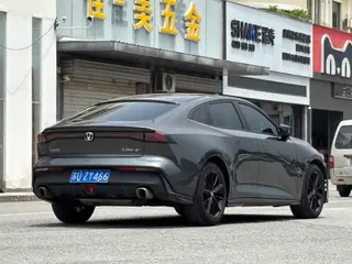 Changan UNI-V 2022 1.5T Premium Trim exterior photo 4 Changan UNI-V 2022 1.5T Premium Trim exterior photo 4