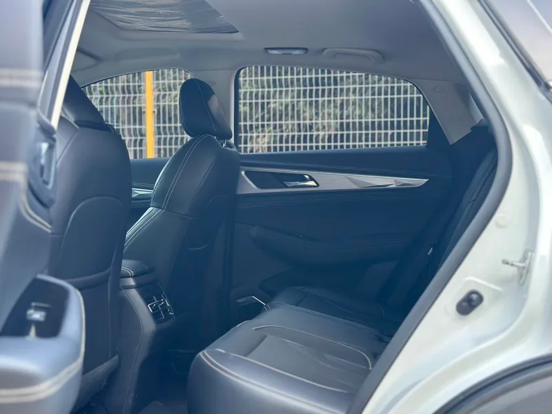 Changan CS85 COUPE 2019 1.5T Type Version interior photo 11 Changan CS85 COUPE 2019 1.5T Type Version interior photo 11