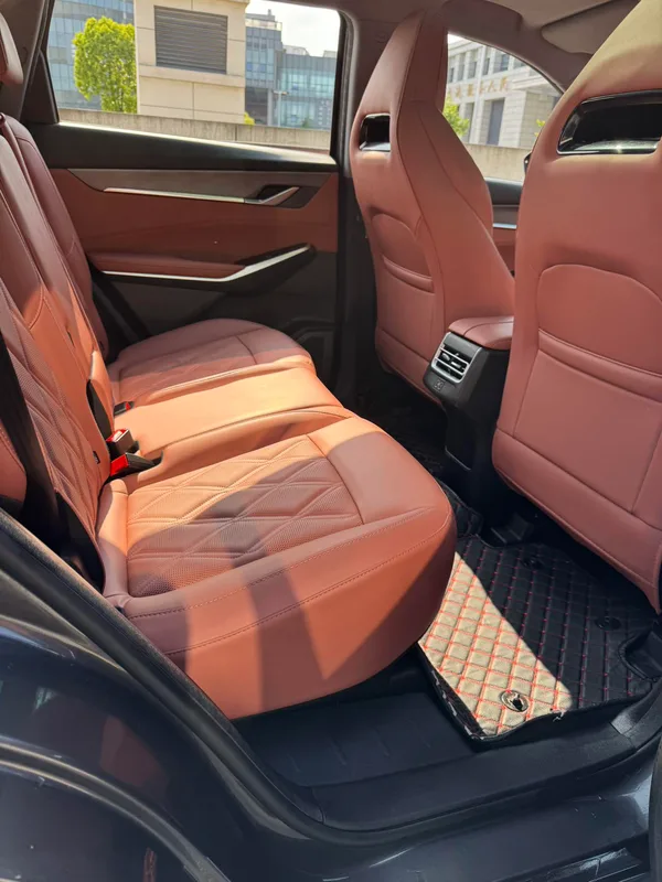 Changan CS75 PLUS 2023 Third generation 1.5T Automatic Deluxe interior photo 10 Changan CS75 PLUS 2023 Third generation 1.5T Automatic Deluxe interior photo 10