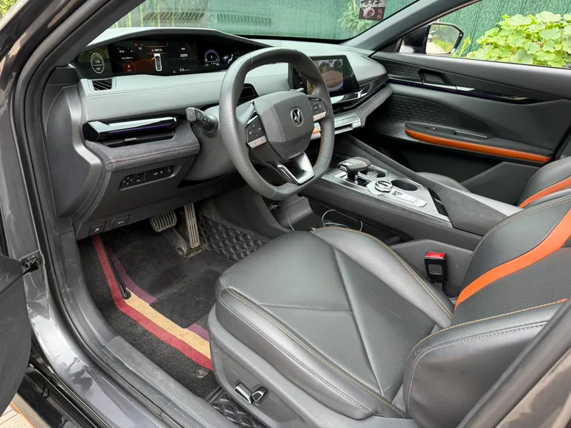 Changan UNI-V 2023 1.5T Sports version interior photo 8