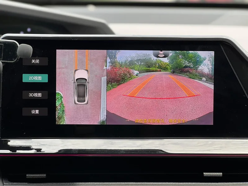 Changan UNI-V 2023 1.5T Премиальная комплектация интерьер фото 16