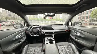 Changan UNI-T 2022 1.5T Tipo de excelencia exterior foto 7 Changan UNI-T 2022 1.5T Tipo de excelencia exterior foto 7