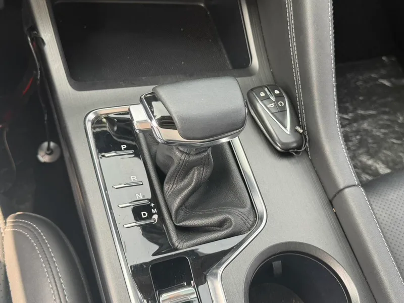 Changan CS75 PLUS 2020 1.5T Tipo de lujo automático interior foto 8 Changan CS75 PLUS 2020 1.5T Tipo de lujo automático interior foto 8