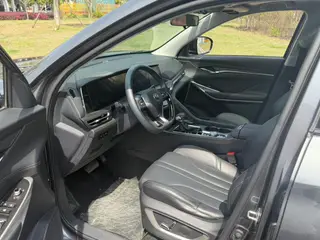 Changan CS75 PLUS 2020 1.5T Tipo de lujo automático interior foto 9 Changan CS75 PLUS 2020 1.5T Tipo de lujo automático interior foto 9