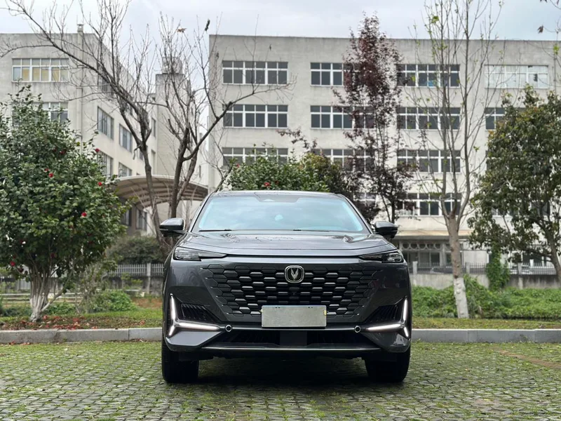 Changan UNI-K 2021 2.0T Premium Trim exterior photo 2