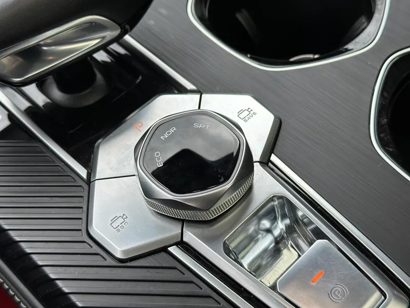 Changan UNI-K 2021 2.0T Premium Trim interior photo 17